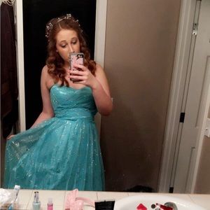 Beautiful Cinderella Prom dress
